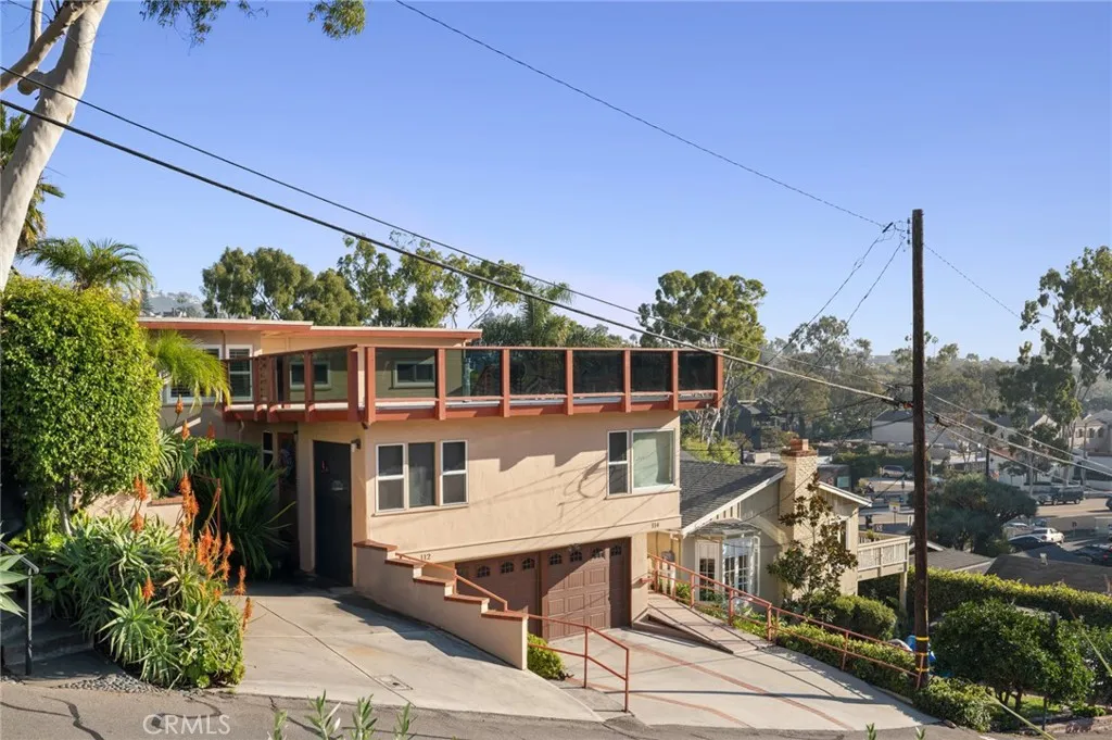 114 High Drive, Laguna Beach, California 92651 home-pic-1