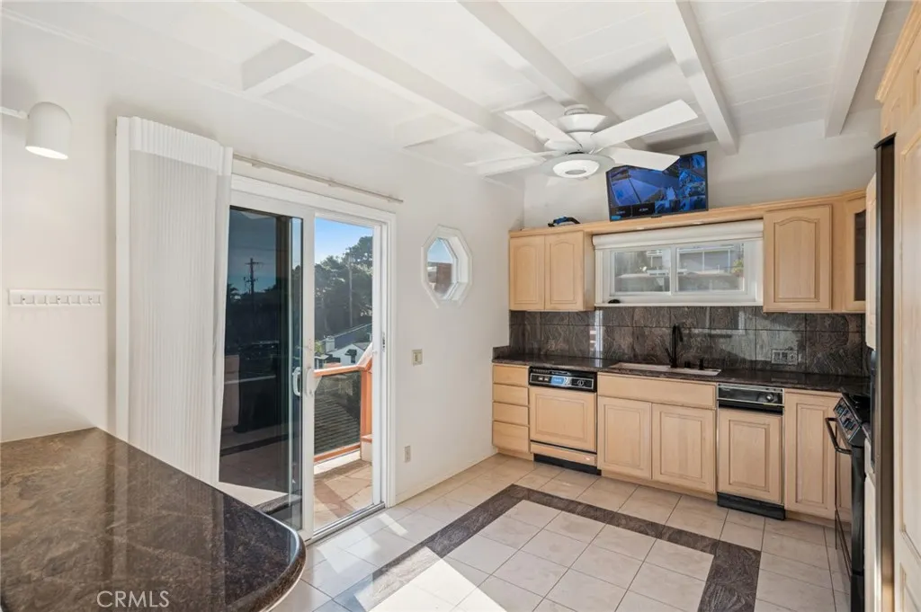 114 High Drive, Laguna Beach, California 92651 home-pic-6