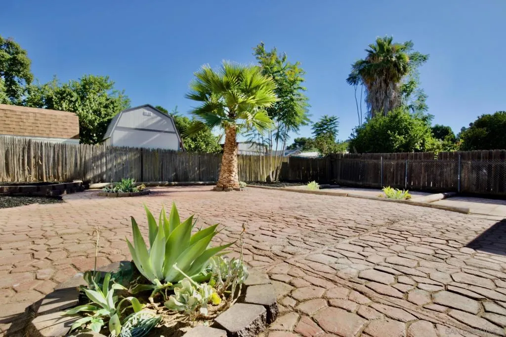 12525 Julian Avenue, Lakeside, California 92040 home-pic-23