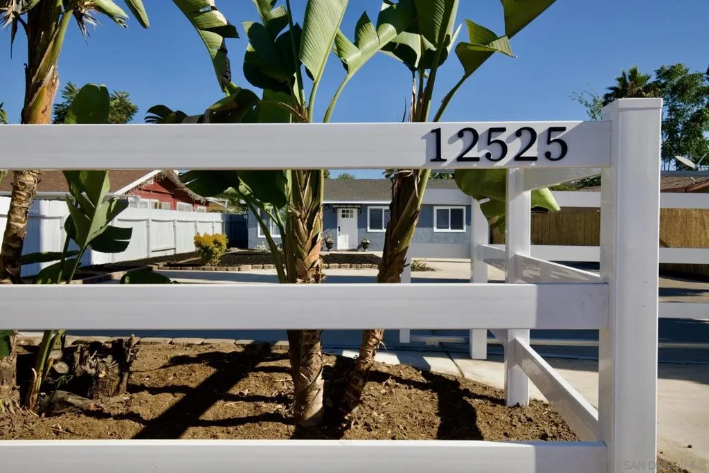 12525 Julian Avenue, Lakeside, California 92040 home-pic-2