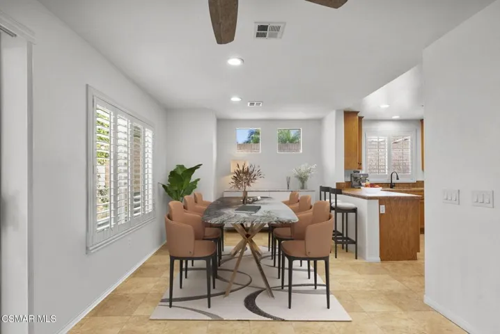 43-web-or-mls-Kitchen Dining Area a_1