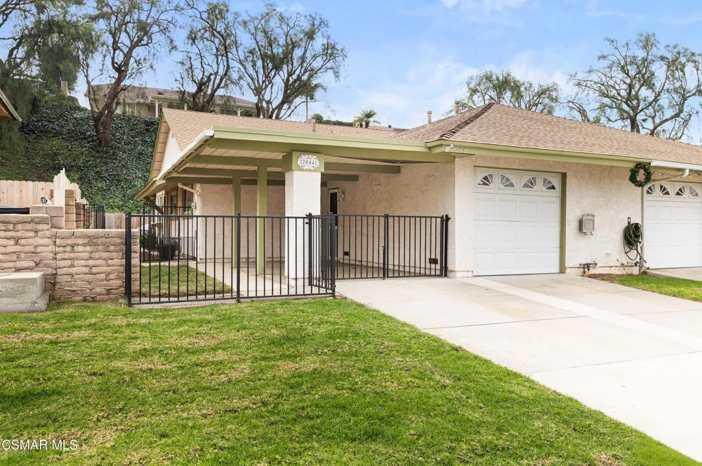 2044 Covington Avenue, Simi Valley, California 93065 home-pic-1