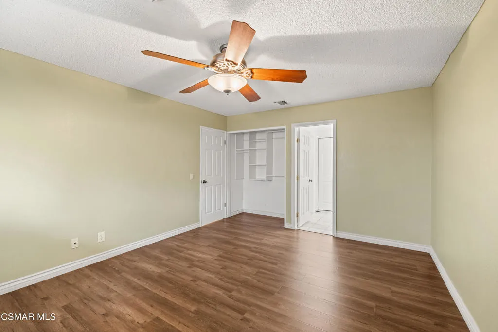 2044 Covington Avenue, Simi Valley, California 93065 home-pic-19