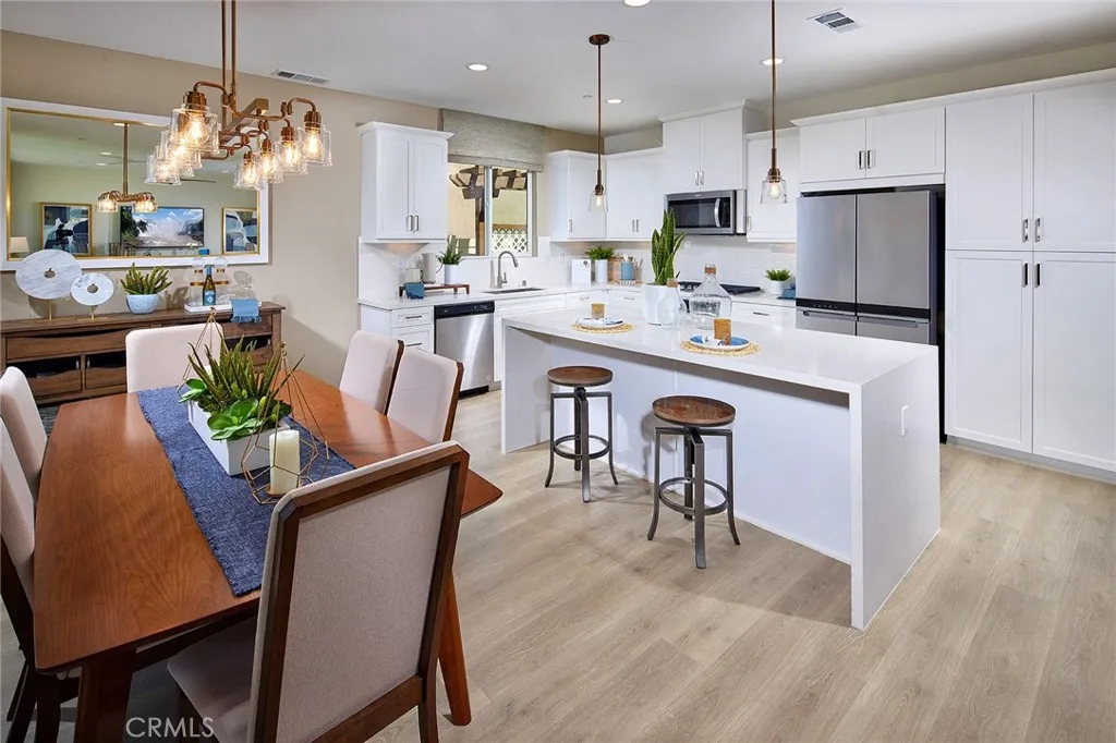 7930 Portofino Street, Highland, California 92346 home-pic-7