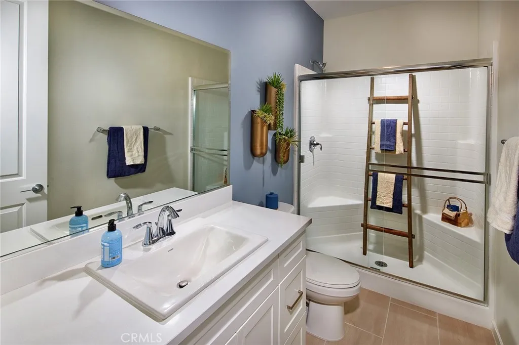 7930 Portofino Street, Highland, California 92346 home-pic-11