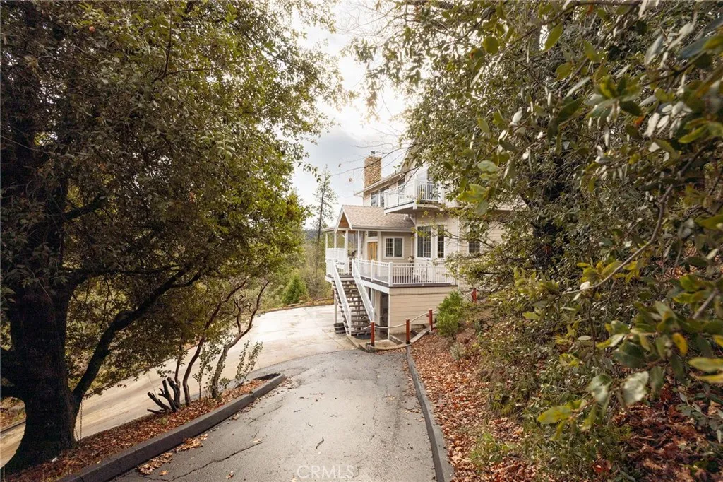2 access driveways