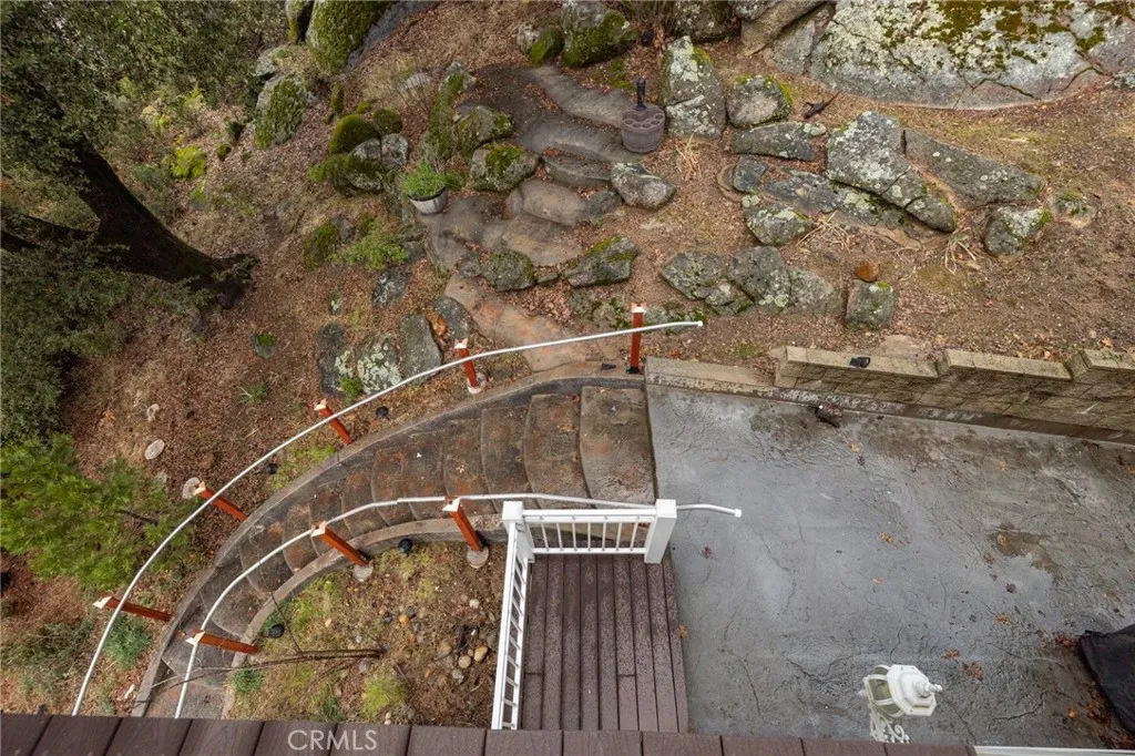 exterior stairs off main level to garage level