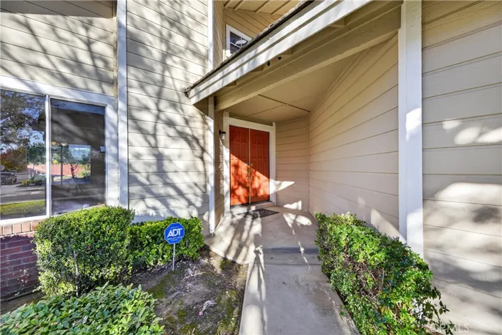 19540 Chinotto Ln, Riverside, California 92508