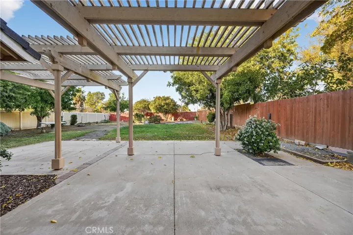 Inviting patio with plenty of room