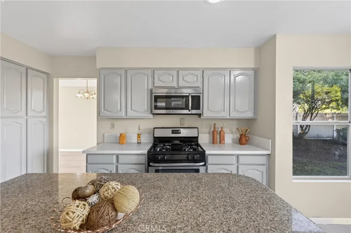 19540 Chinotto Ln, Riverside, California 92508