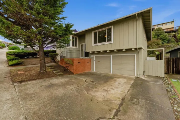 261 Del Norte Drive, San Bruno, California 94066
