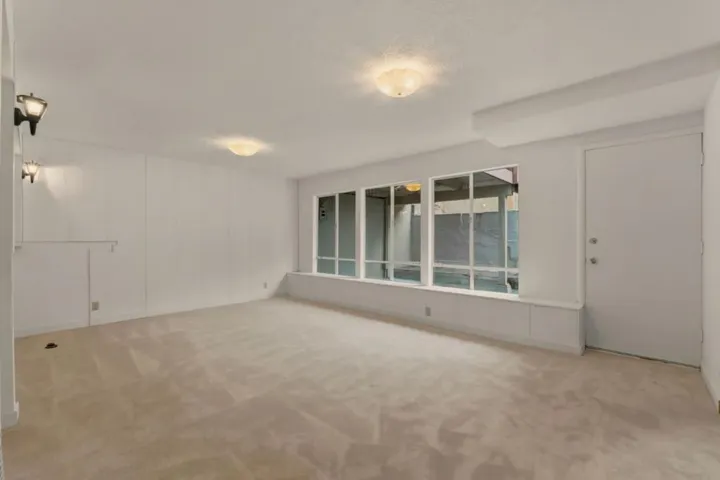 261 Del Norte Drive, San Bruno, California 94066