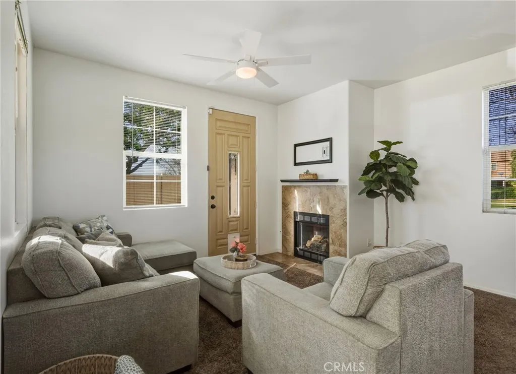 1626 Green Hills, Perris, California 92571 home-pic-2