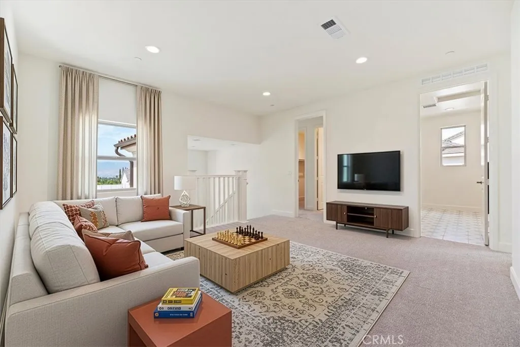 1452 Moore Street, Redlands, California 92374 home-pic-3