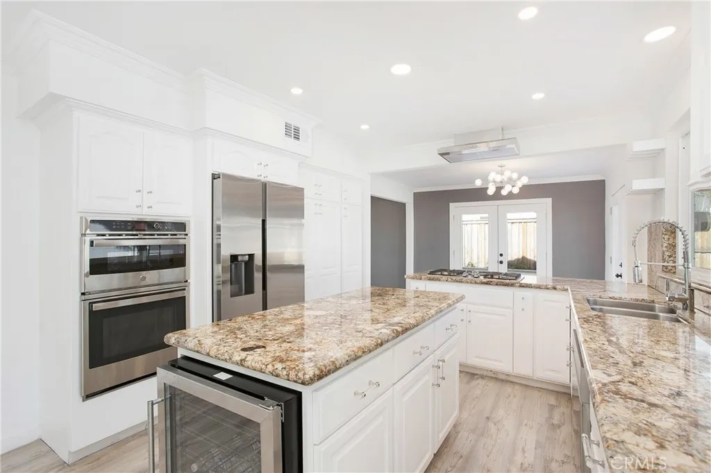 13772 Sanderstead Road, Santa Ana, California 92705 home-pic-6