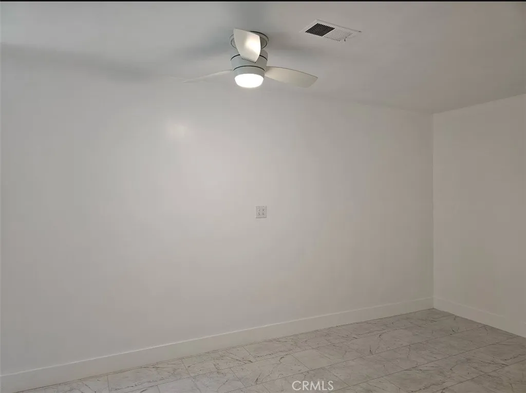 13772 Sanderstead Road, Santa Ana, California 92705 home-pic-20