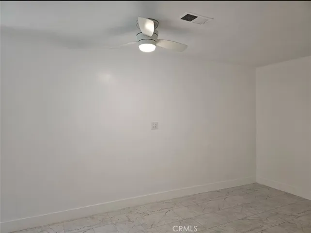 Bonus Room: Ideal for a Home Office, Play Room and /or Game Room.