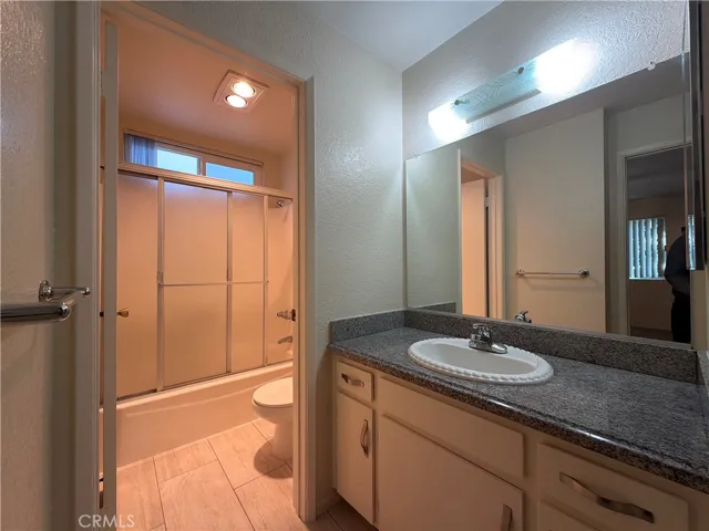 Bathroom #2
