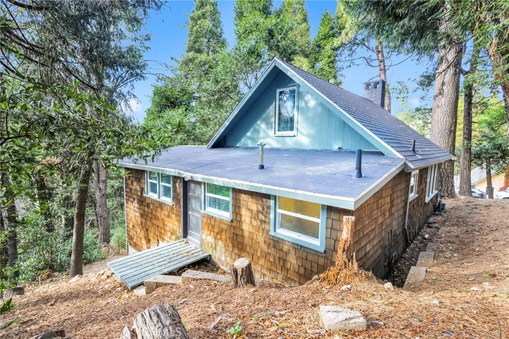 480 Valley Road, Crestline, California 92325 home-pic-4
