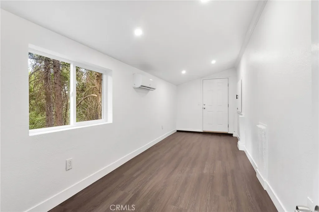480 Valley Road, Crestline, California 92325 home-pic-15