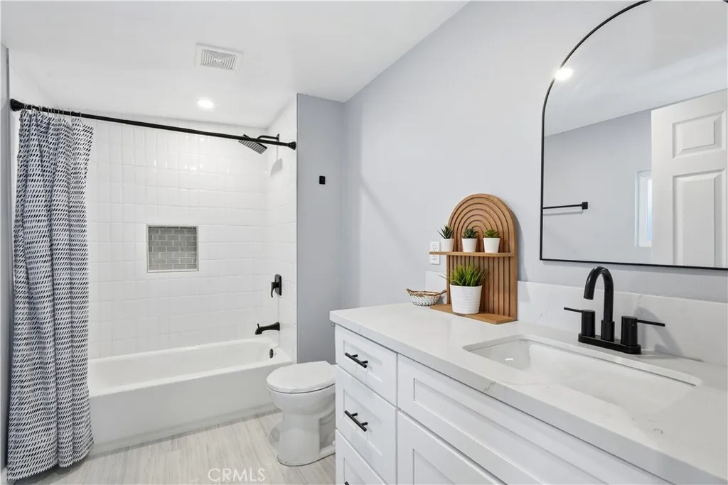401 E 61st, Los Angeles, California 90003 home-pic-10