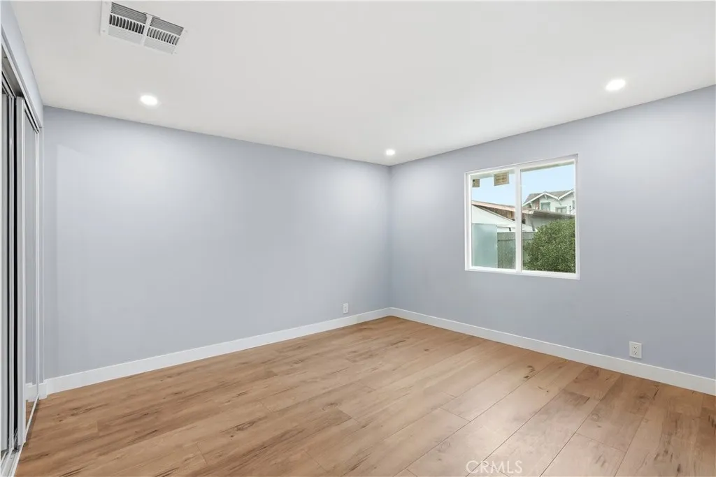 401 E 61st, Los Angeles, California 90003 home-pic-9