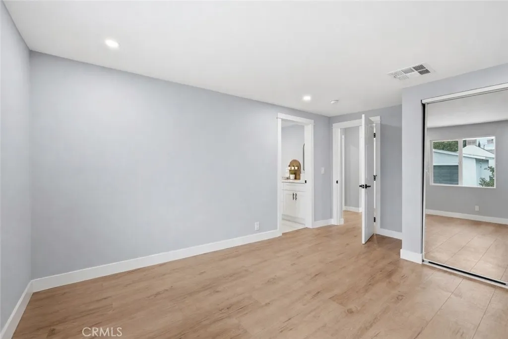 401 E 61st, Los Angeles, California 90003 home-pic-11