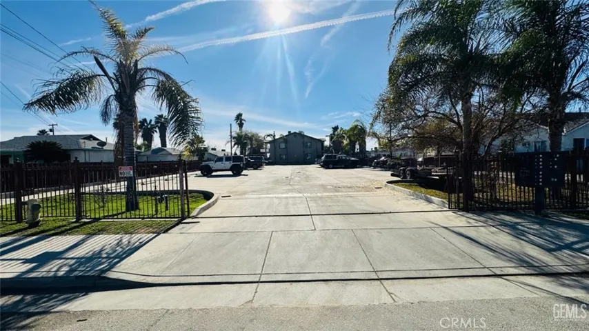 3017 Potomac, Bakersfield, California 93307