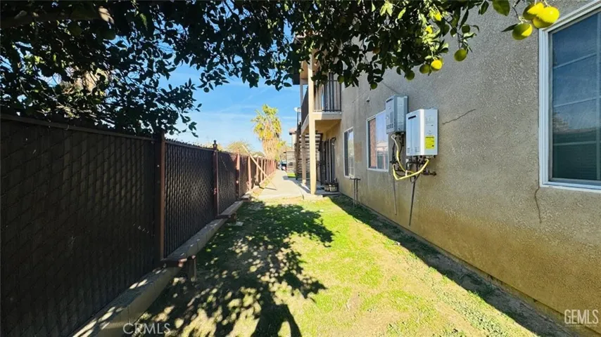 3017 Potomac, Bakersfield, California 93307
