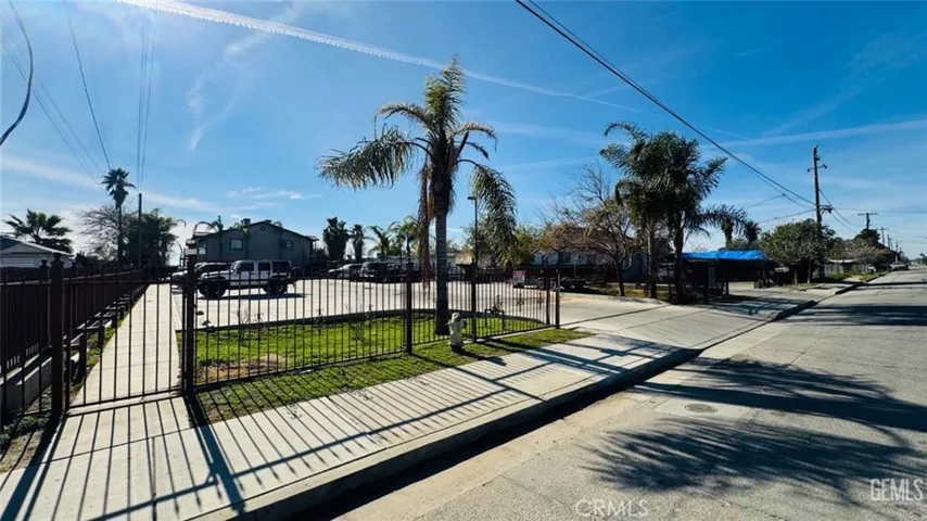 3017 Potomac, Bakersfield, California 93307