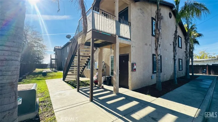 3017 Potomac, Bakersfield, California 93307