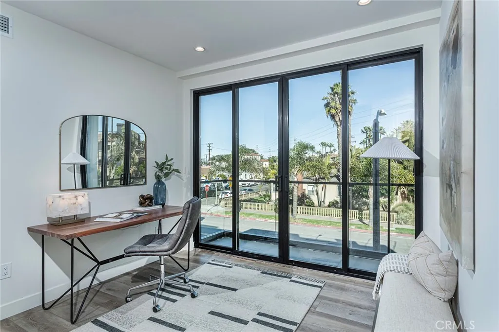 328 3rd, Huntington Beach, California 92648 home-pic-27
