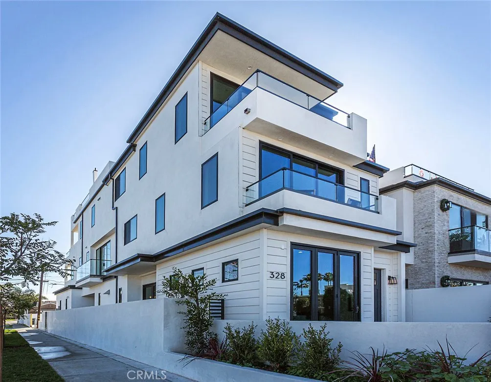 328 3rd, Huntington Beach, California 92648 home-pic-3