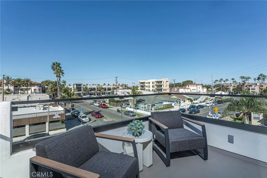 328 3rd, Huntington Beach, California 92648 home-pic-23