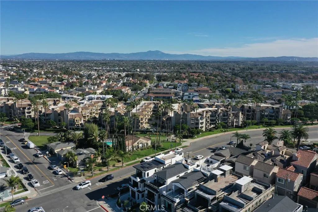 328 3rd, Huntington Beach, California 92648 home-pic-41
