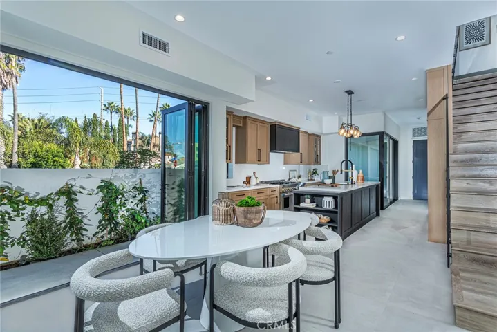 DINING AREA WITH SIDE PATIO