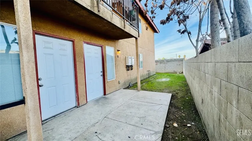 117 N, Bakersfield, California 93304