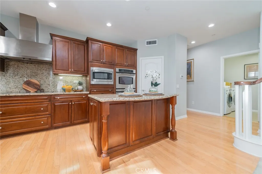 54 Shadowplay, Irvine, California 92620 home-pic-14