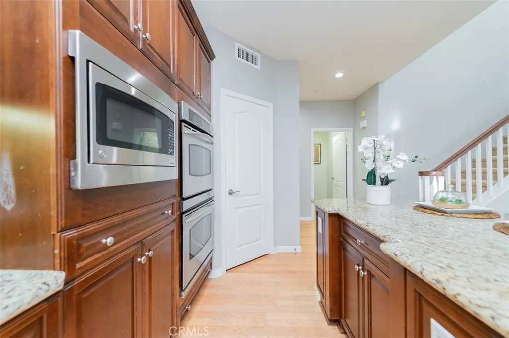 54 Shadowplay, Irvine, California 92620 home-pic-17