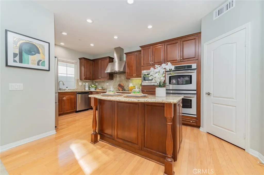 54 Shadowplay, Irvine, California 92620 home-pic-12