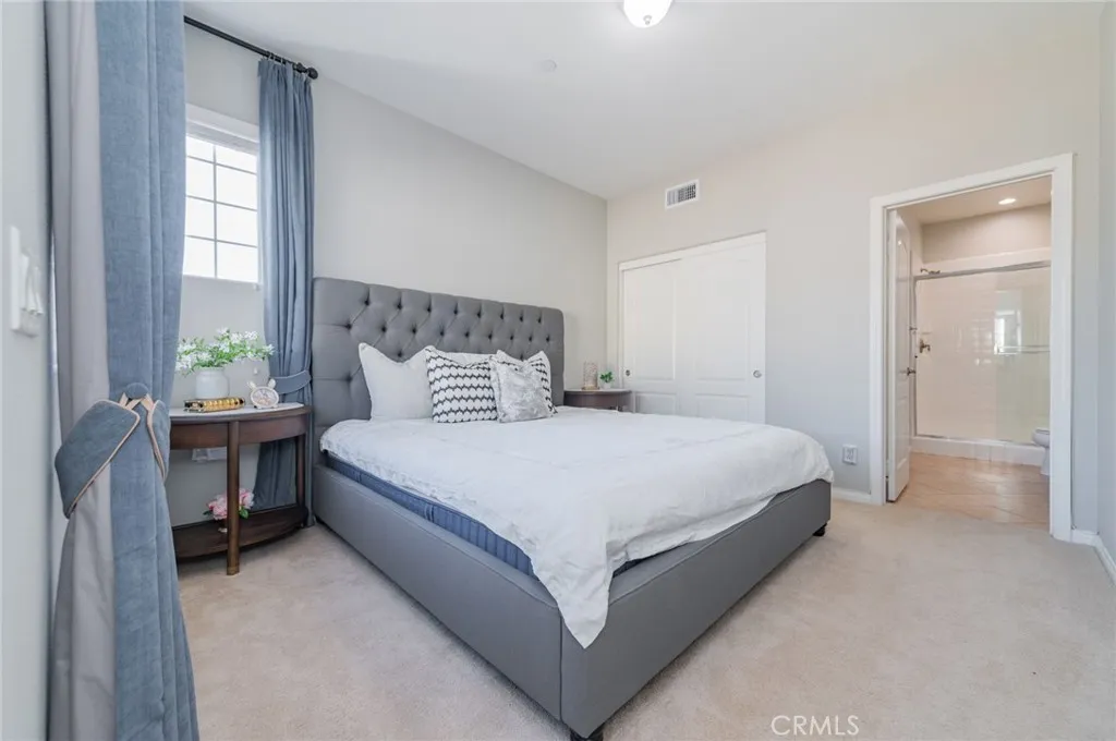 54 Shadowplay, Irvine, California 92620 home-pic-31