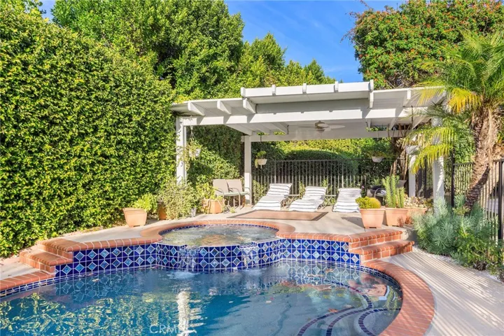 22319 Acorn, Chatsworth, California 91311