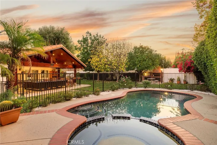 22319 Acorn, Chatsworth, California 91311