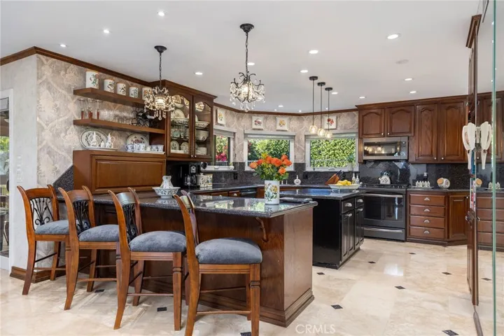 22319 Acorn, Chatsworth, California 91311
