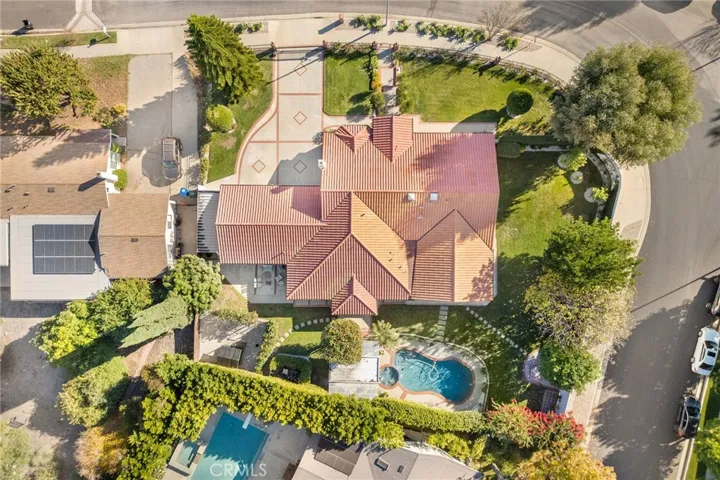 22319 Acorn, Chatsworth, California 91311