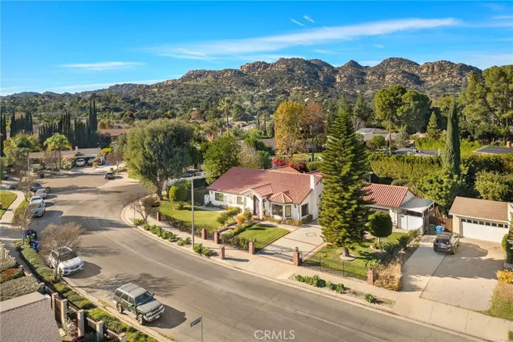 22319 Acorn, Chatsworth, California 91311