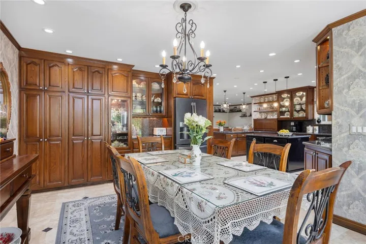 22319 Acorn, Chatsworth, California 91311