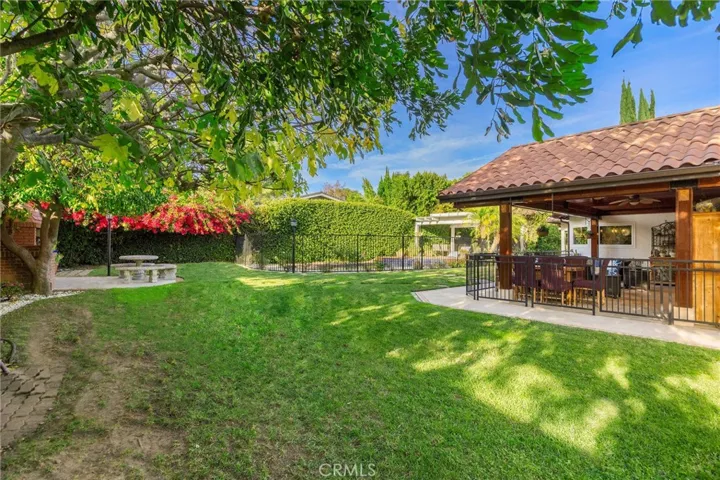 22319 Acorn, Chatsworth, California 91311