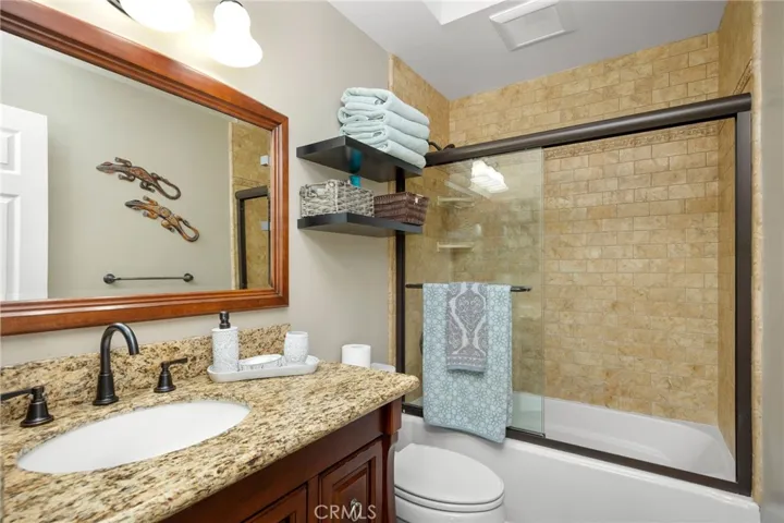 22319 Acorn, Chatsworth, California 91311