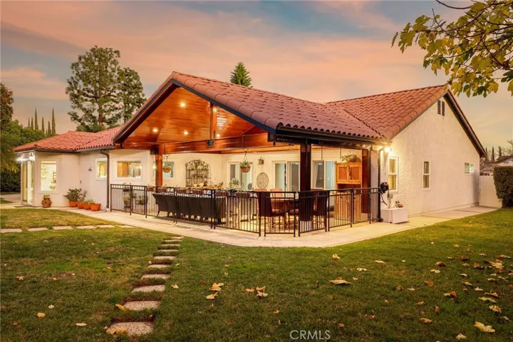 22319 Acorn, Chatsworth, California 91311
